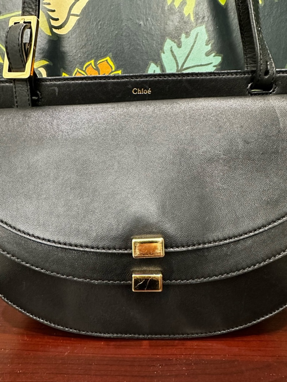 Chloé Georgia Black Calfskin Double Flap Crossbody | Made in Italy - Picture 5 of 15